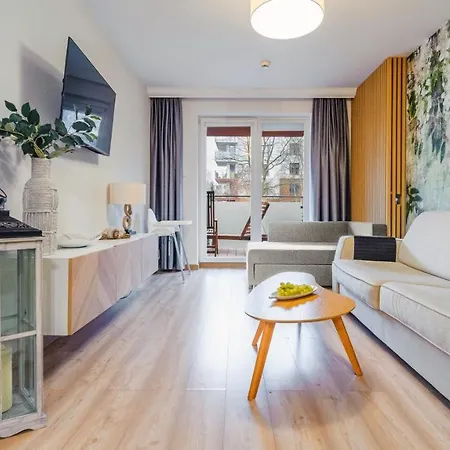 Apartment A008 Lux Tukan Polanki Park -