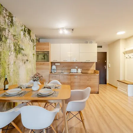 A008 Lux Tukan Polanki Park - Lägenhet *