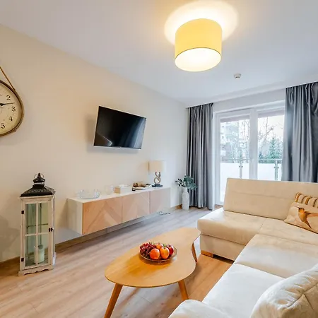 A008 Lux Tukan Polanki Park - Apartament