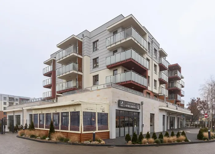 A008 Lux Tukan Polanki Park - * Kołobrzeg