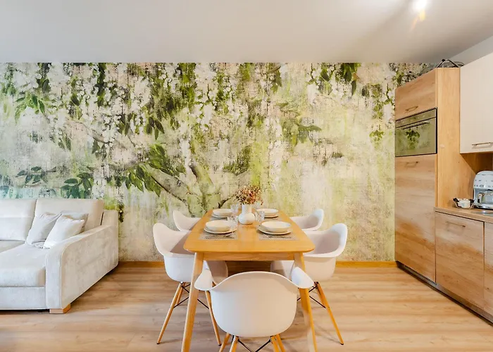 A008 Lux Tukan Polanki Park - Apartament *